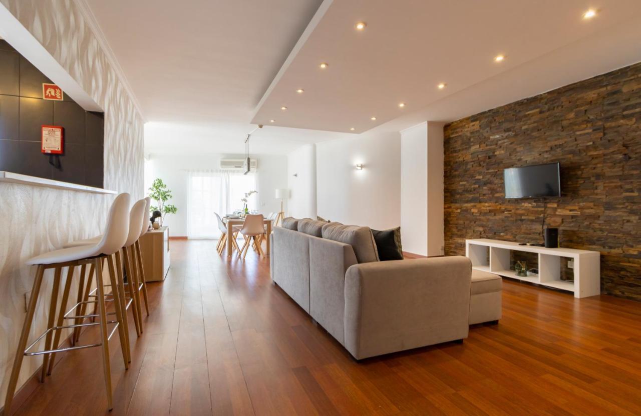 Spaceful Apartment In البوفيرا المظهر الخارجي الصورة