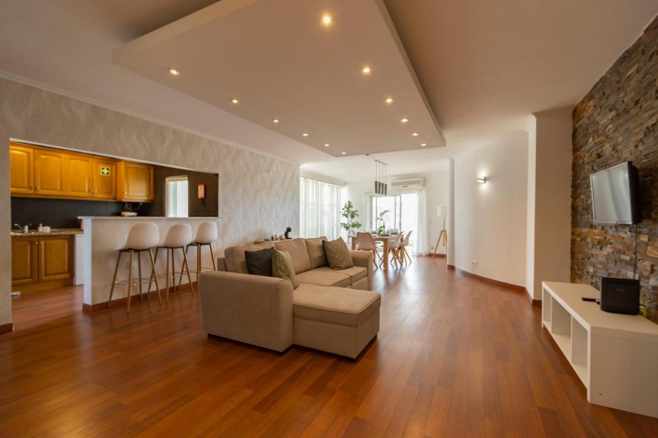 Spaceful Apartment In البوفيرا المظهر الخارجي الصورة